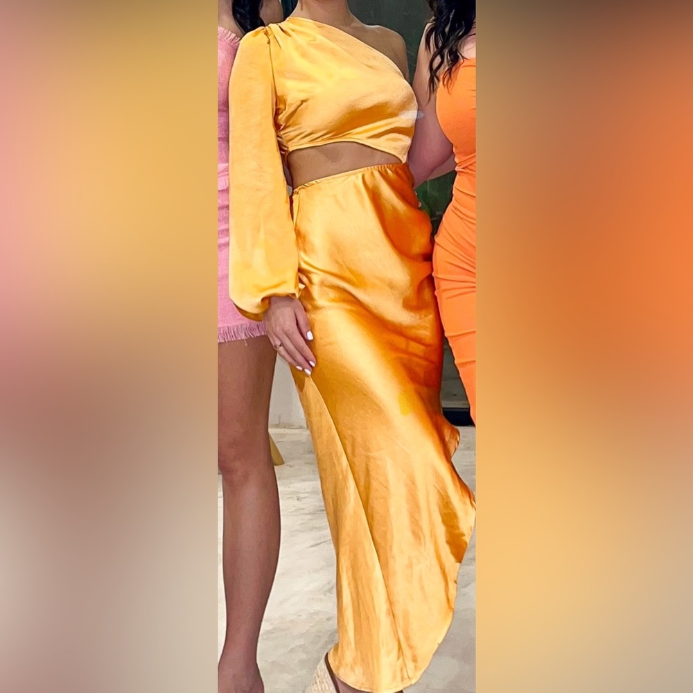Women's Pink Satin Cutout One Sleeve Dress